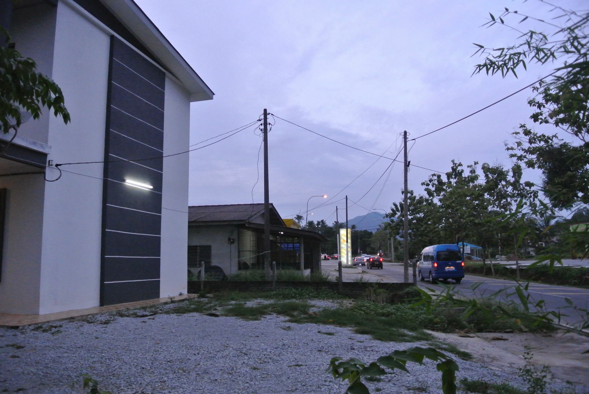 Wave Langkawi Inn Pantai Cenang  Exterior photo